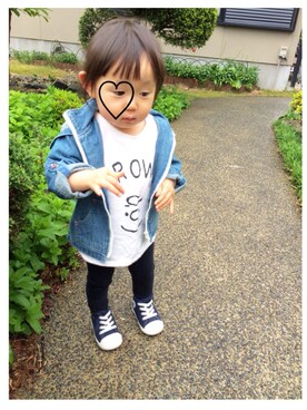 「1歳半」｜「アイテム（デニムジャケット）」を使った、はるねこさん（キッズ・80cm）の春コーディネート