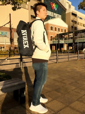 「AVIREX（アヴィレックス）のアイテム（バッグ）」を使った、HONDAさん（メンズ・171cm）の冬コーディネート