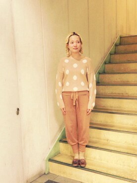 「H&M（エイチ・アンド・エム）のアイテム（ニット/セーター、ベージュ系）」を使った、hairS.coeurdurerさん（レディース）の秋コーディネート