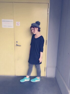 「NIKE（ナイキ）のアイテム（スニーカー、ブルー系）」を使った、hairS.coeurdurerさん（レディース）の秋コーディネート