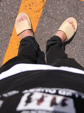 「nonnative（ノンネイティブ）のアイテム（サンダル）」を使った、Motoki Toyoizumiさん（メンズ・180cm）の秋コーディネート