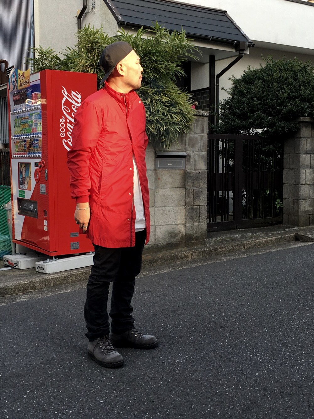 「nonnative、COMESANDGOES」｜「THE COMESANDGOESのアイテム（キャップ、ブラック系）」を使った、Motoki Toyoizumiさん（メンズ・180cm）の春コーディネートの1枚目の写真