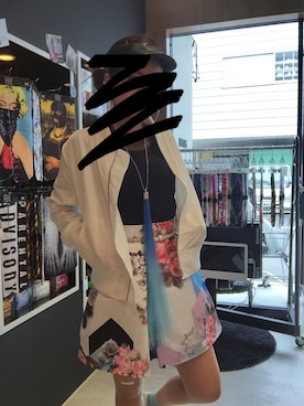「フラワープリント」｜「アイテム（タイツ/ストッキング）」を使った、キシくんさん（レディース・156cm）の春コーディネート