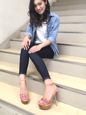 「アイテム（サンダル、オレンジ系）」を使った、R&E_REZOY本部staffさん（レディース・158cm）の春コーディネート