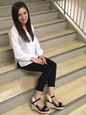 「R&E（アールアンドイー）のアイテム（サンダル）」を使った、R&E_REZOY本部staffさん（レディース・157cm）の夏コーディネート