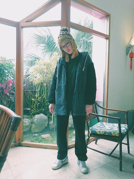 「sneakers」｜「アイテム（サロペット/オーバーオール）」を使った、sojoyoさん（レディース・170cm）の春コーディネート