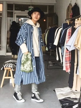 「アイテム（バングル/リストバンド）」を使った、花太郎さん（メンズ・170cm・20代）の春コーディネート