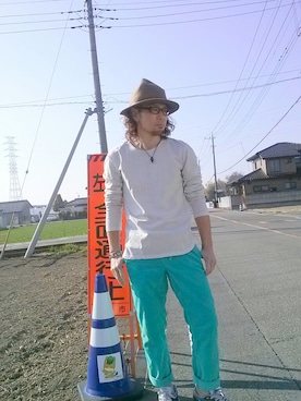 「アイテム（バングル/リストバンド）」を使った、tomolex さん（メンズ・172cm・30代）の春コーディネート
