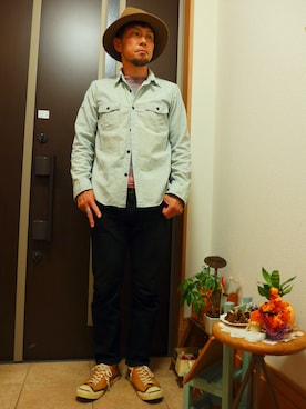 「FAR EASTERN ENTHUSIAST（ファーイースタンエンスージアスト）のアイテム（シューズ）」を使った、tomolex さん（メンズ・172cm）の秋コーディネート