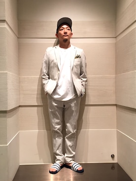 NANO・UNIVERSE LIBRARY 新宿 STAFFさんのコーディネート