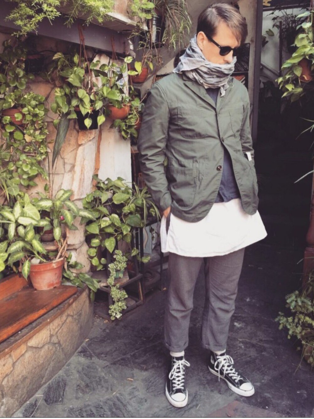 「ENGINEERED GARMENTS、Engineered Garments エンジニアド ガーメンツ、Moscot、converse、buenos aires」｜「MOSCOTのアイテム（メガネ、ブラック系）」を使った、bluepeterさん（メンズ・190cm）の夏コーディネートの1枚目の写真