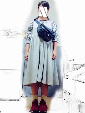 「アイテム（ボディバッグ/ウエストポーチ、ブルー系）」を使った、nanacoさん（レディース・156cm）の夏コーディネート
