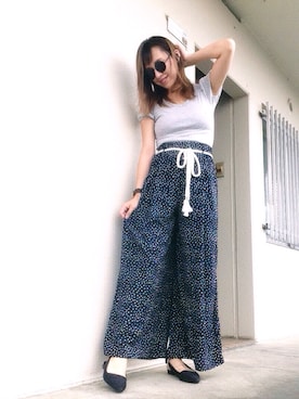 「ZARA（ザラ）のアイテム（スラックス、ブルー系）」を使った、MAKOさん（レディース・162cm）の秋コーディネート