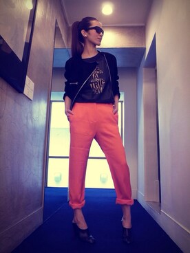「ACNE（アクネ）のアイテム（ジャケット/アウター）」を使った、MOGGIE CO-OP STAFFさん（レディース・168cm）の冬コーディネート