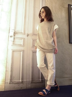 「DRIES VAN NOTEN（ドリスヴァンノッテン）のアイテム（スウェット）」を使った、MOGGIE CO-OP STAFFさん（レディース・161cm）の春コーディネート