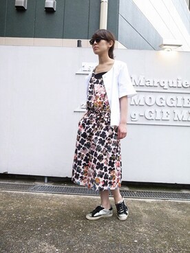 「海外セレブ風」｜「アイテム（ノーカラージャケット）」を使った、MOGGIE CO-OP STAFFさん（レディース・161cm）の夏コーディネート