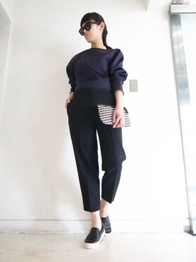 「Saint Laurent（サンローラン）のアイテム」を使った、MOGGIE CO-OP STAFFさん（レディース・161cm）の秋コーディネート