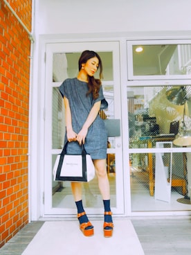 「アイテム（エコバッグ/サブバッグ）」を使った、MOGGIE CO-OP STAFFさん（レディース・168cm）の春コーディネート