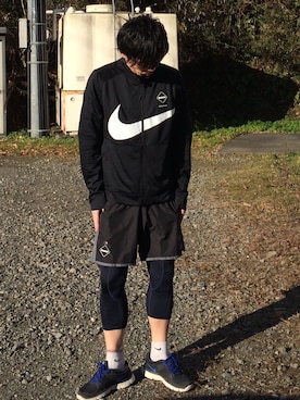 「F.C.R.B.（エフシーアールビー）のアイテム（ブルゾン）」を使った、カズさん（メンズ・177cm）の冬コーディネート