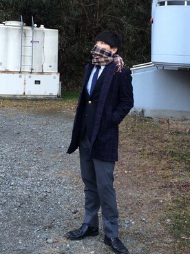 「417 EDIFICE（フォーワンセブンエディフィス）のアイテム（ステンカラーコート）」を使った、カズさん（メンズ・177cm）の冬コーディネート