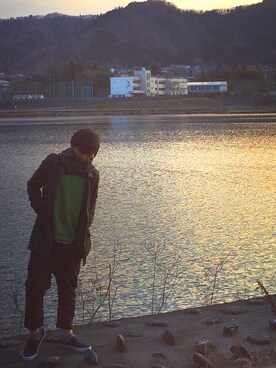 「HARE（ハレ）のアイテム（モッズコート）」を使った、カズさん（メンズ・177cm）の春コーディネート