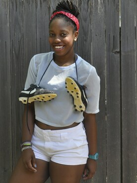 Liz Cumberbatchさんのコーディネート