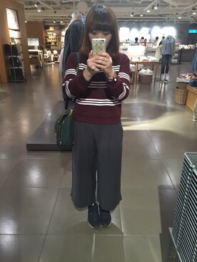 「MUJI」｜「アイテム（スラックス）」を使った、恬さん（レディース・160cm）の春コーディネート