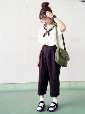 「Factor=（ファクターイコール）のアイテム（財布/小物）」を使った、eicoさん（レディース・158cm）の春コーディネート