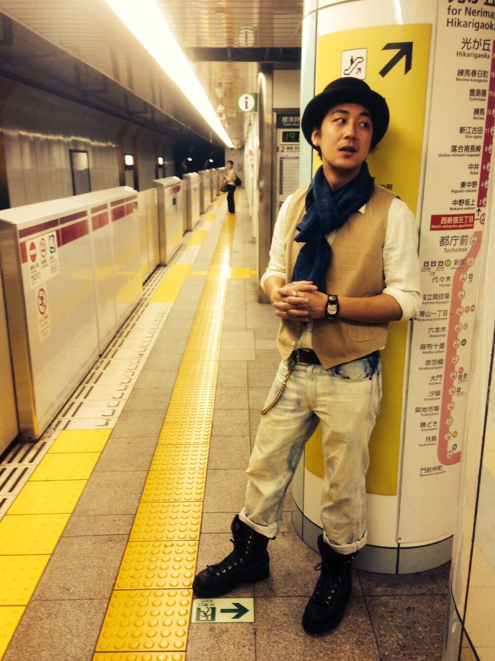 「Dannerのboots  danner （ブーツ、ブラック系）」を使った、大野さん（メンズ・174cm）の春コーディネートの1枚目の写真