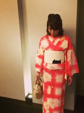 「アイテム（水着/着物・浴衣、レッド系）」を使った、wakanaさん（レディース・158cm）の秋コーディネート