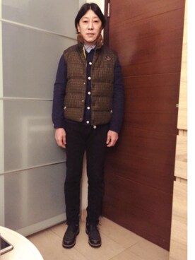 「アイテム（ダウンベスト、ブラウン系）」を使った、Eddie さん（メンズ・168cm）の冬コーディネート