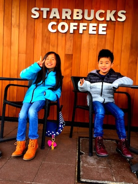 「アイテム（ナイロンジャケット、シルバー系）」を使った、もっささん（レディース・154cm）の春コーディネート