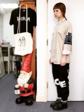 「meeh（ミー）のアイテム」を使った、ekeeさん（レディース・166cm）の春コーディネート