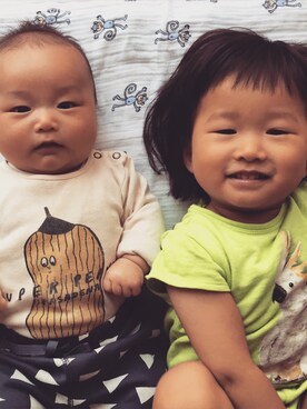 「アイテム（ママ＆ベビー、グリーン系）」を使った、Natsumi さん（キッズ・90cm）の春コーディネート