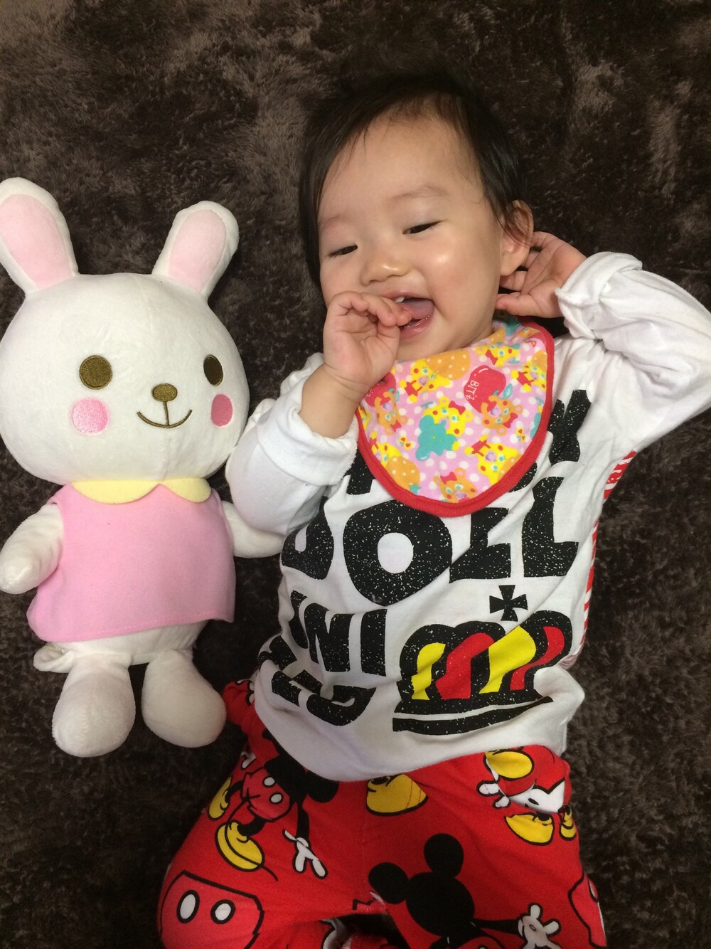 「BABY DOLL、BREEZE」｜「BABYDOLLのアイテム（トップス、ホワイト系）」を使った、あり♡えりさん（キッズ・70cm）の秋コーディネートの1枚目の写真