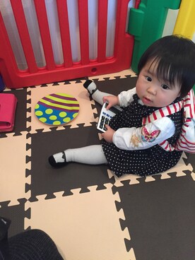 「babyGAP（babyGAP）のアイテム（シャツ/ブラウス、ホワイト系）」を使った、emmaricaさん（キッズ・80cm）の冬コーディネート