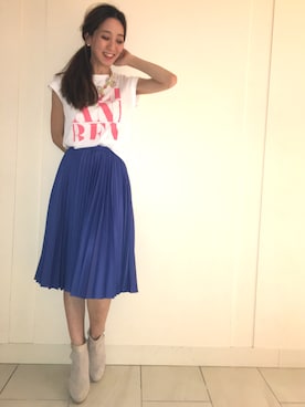 「アイテム（ブーティ、ベージュ系）」を使った、yukaさん（レディース・165cm）の春コーディネート