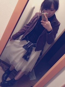 「MARNA（マーナ）のアイテム」を使った、小西恵菜さん（レディース・161cm）の春コーディネート