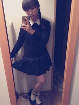 小西恵菜さんのコーディネート