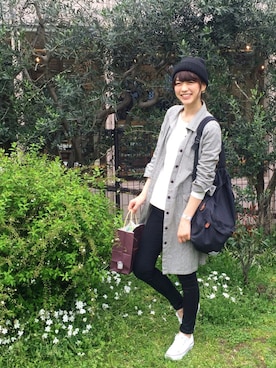 「さんぽ」｜「アイテム（その他）」を使った、森本奈緒さん（レディース・168cm）の春コーディネート