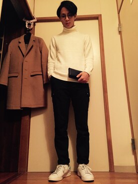 「ED ROBERT JUDSON（エドロバートジャドソン）のアイテム（財布）」を使った、mr.usagiさん（メンズ・177cm）の冬コーディネート