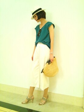 鳥子さんのコーディネート