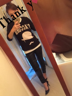 「ブラック×ホワイト」｜「アイテム（スウェット）」を使った、k.kaさん（レディース・153cm）の秋コーディネート