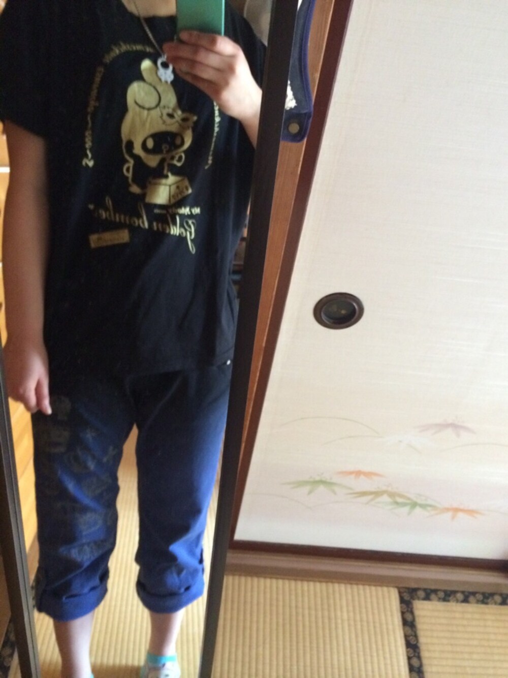 「MINTNeKOのMINTNeKOのネックレス（ネックレス、ホワイト系）」を使った、なおさん（レディース・167cm）の春コーディネートの1枚目の写真