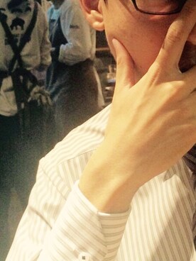 「アイテム（ネクタイ、レッド系）」を使った、くいこみデニムさん（メンズ・183cm）の冬コーディネート