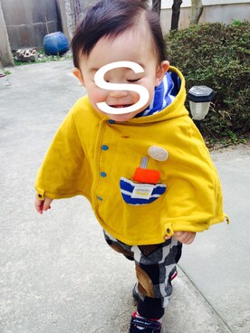 「BRANSHES（ブランシェス）のアイテム（ポンチョ）」を使った、tete ⍤⃝♡さん（キッズ・80cm）の春コーディネート
