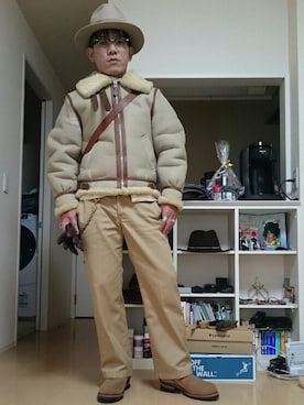 「CALEE（キャリー）のアイテム（チノパンツ）」を使った、RYUZI🐲さん（メンズ・168cm）の冬コーディネート
