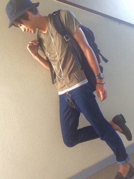 「アイテム（ドレスシューズ、グリーン系）」を使った、マナトさん（メンズ・173cm）の夏コーディネート