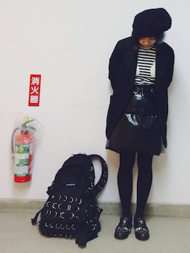 「aoki yuri（アオキユリ）のアイテム（ピアス（片耳用））」を使った、yuiさん（レディース・158cm）の冬コーディネート