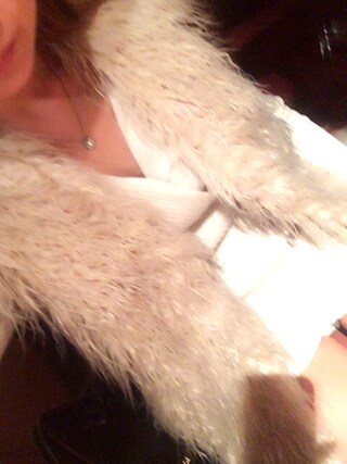 ✨rino✨使用「Forever 21（FOREVER 21 Faux Fur Open-Front Vest）」的時尚穿搭